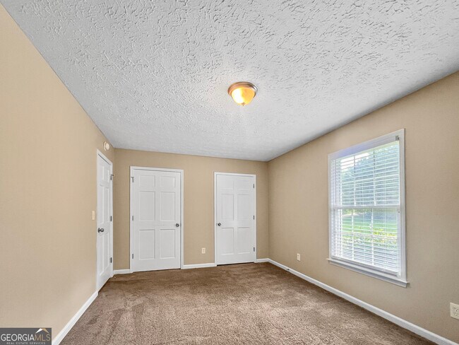 Building Photo - 4267 Trickum Rd
