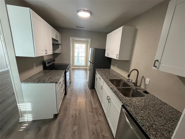 Building Photo - 2688 Hearthstone Dr