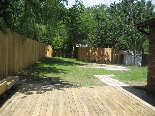 Building Photo - PRELEASING for July 2026! (3) Bed+Converte...