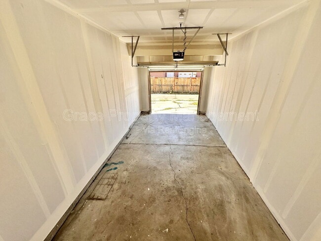 Building Photo - 3451 W 65th Ave