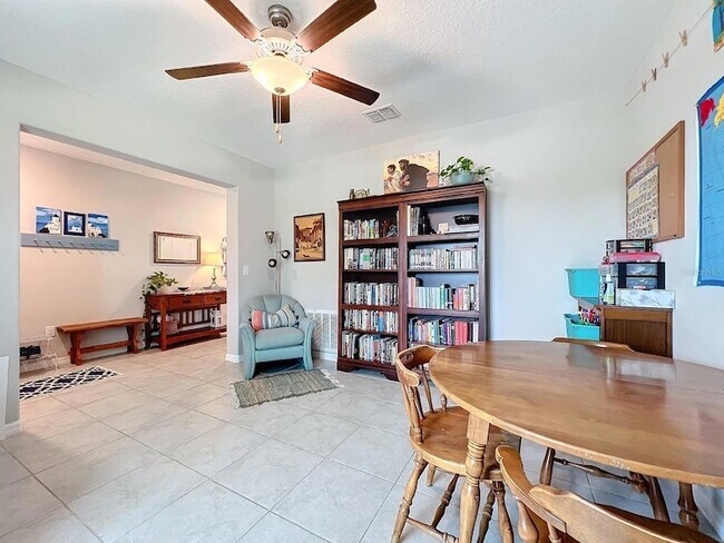 Building Photo - 11116 Sage Canyon Dr.