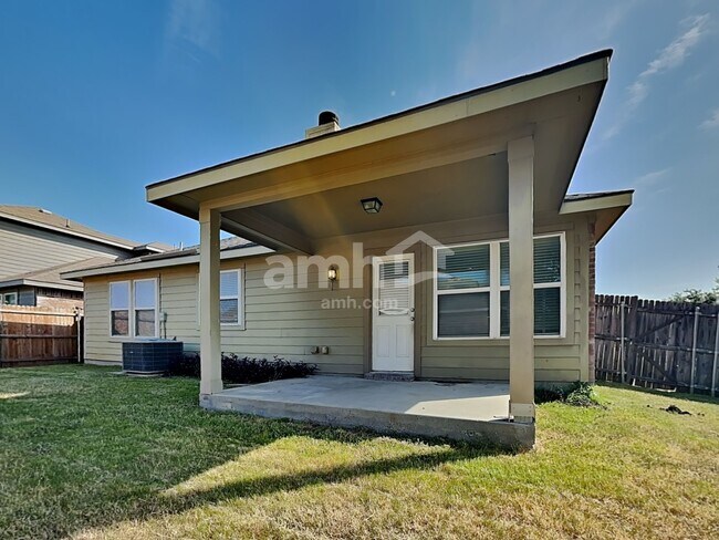 Building Photo - 1101 Johnson City Ave