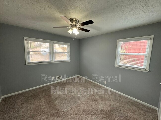 Building Photo - 607 El Prado Ct