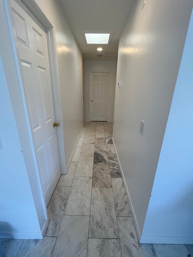 Building Photo - 11449 Almazon St