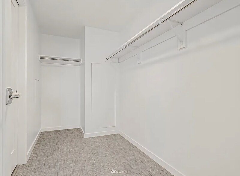 Building Photo - 1808 Minor Ave