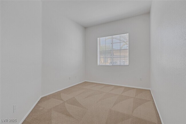 Building Photo - 10132 Crest Brook Pl