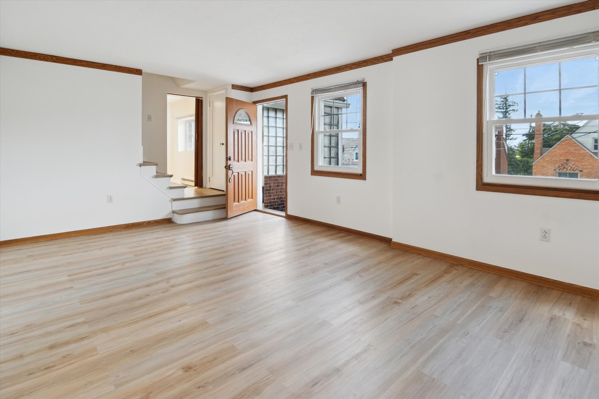Building Photo - 4125 Tuxey Ave