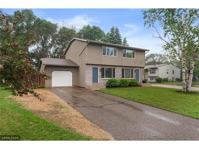 Building Photo - 751 Sandhill Point Rd
