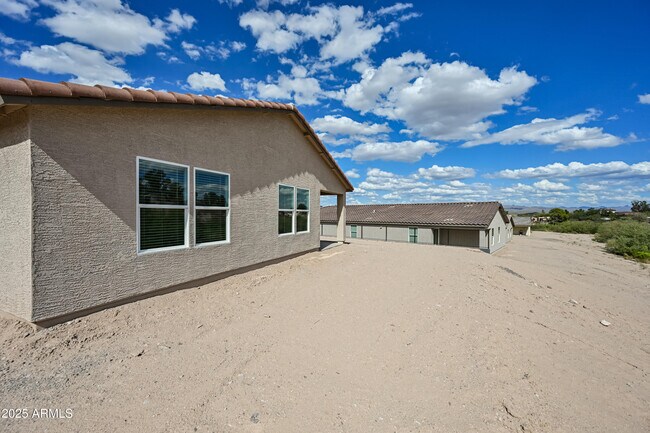 Building Photo - 1855 Yance Dr