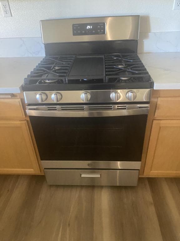 Building Photo - 310 W McCoy Ln