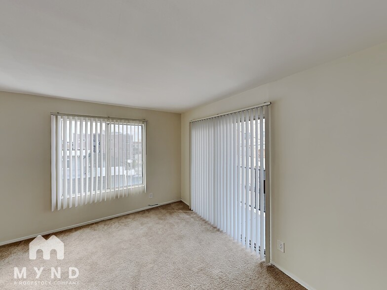 Building Photo - 240 Athol Ave