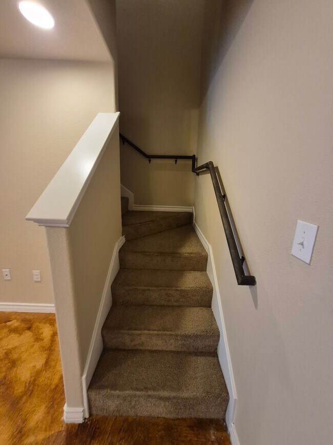 Building Photo - 6309 Attucks Ln