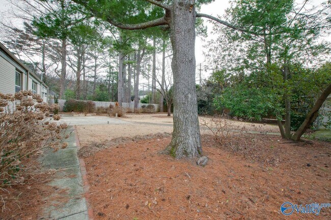 Building Photo - 6521 Chadwell Rd SW