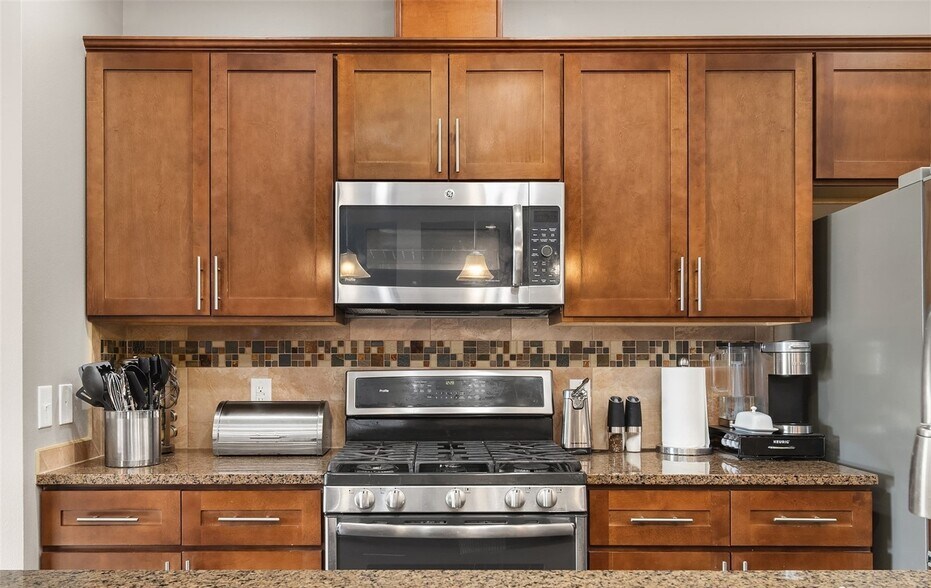 Building Photo - 1903 112th Pl SE