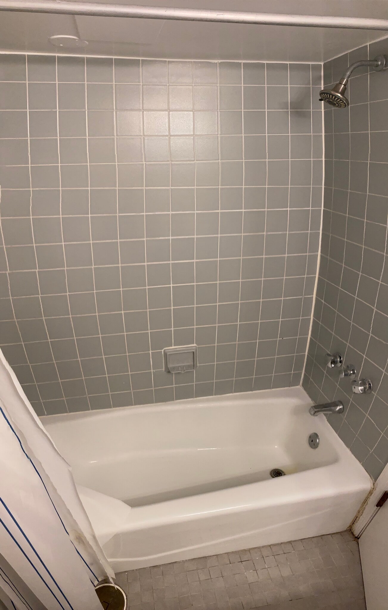 shower - 3103 Macomb St NW