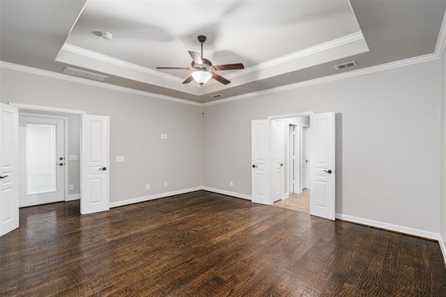 Building Photo - 4155 Vista Terrace Dr