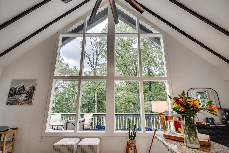 Building Photo - 241 Wildcat Dr