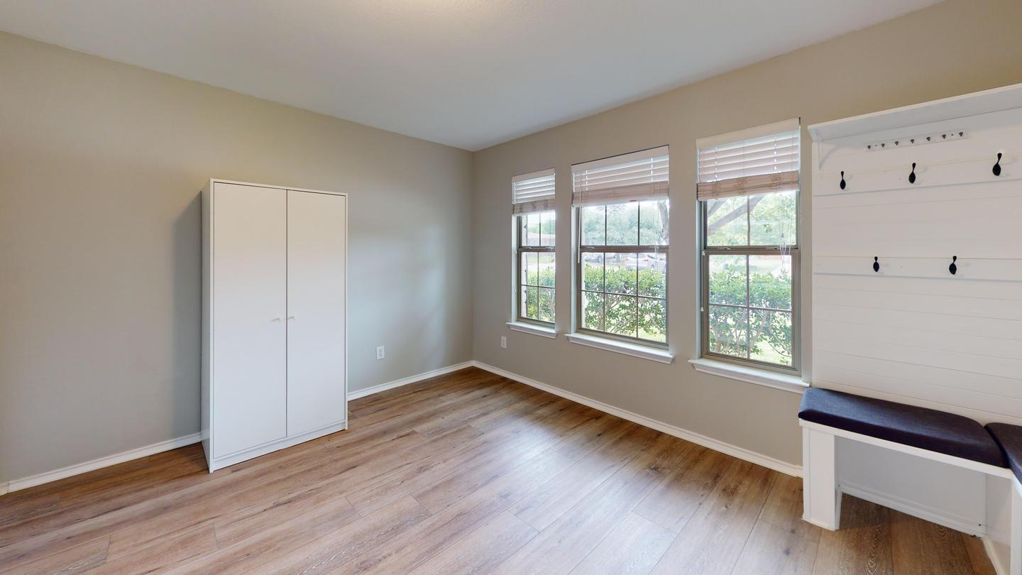 Building Photo - 1107 Fox Sparrow Cove