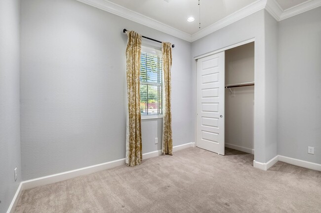 Building Photo - Gorgeous and spacious home in Gilbert, AZ!