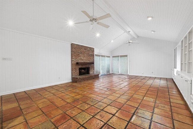 Building Photo - 5643 Piping Rock Ln