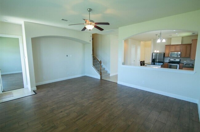 Building Photo - 1327 Graham Trace Ln