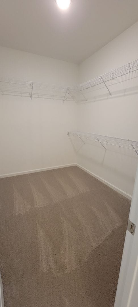 Building Photo - BEAUTIFUL HOME in the Desirable Hedgefield subdivision in Prattville.