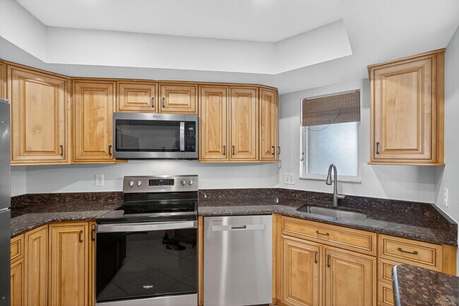 Building Photo - 246 Seabreeze Cir
