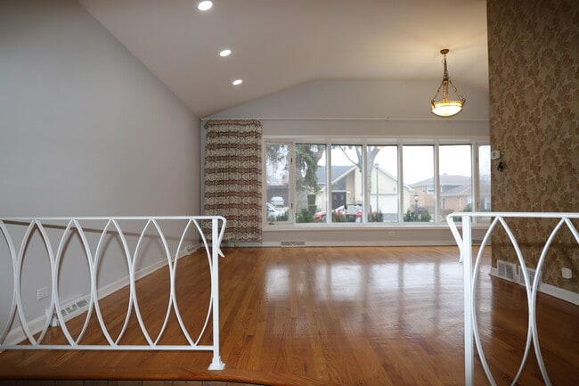 Building Photo - 9622 N Kildare Ave