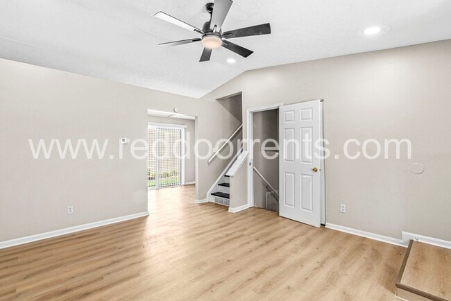 Building Photo - Spacious 4-Bedroom Home in Franklin Township