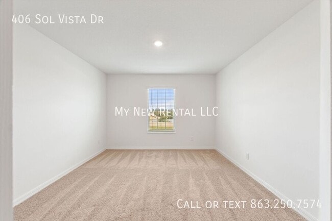 Building Photo - 406 Sol Vis Dr