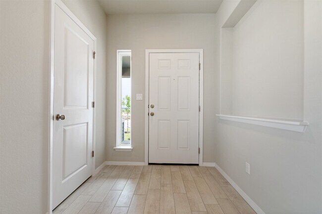 Building Photo - 187 Living Reef Dr