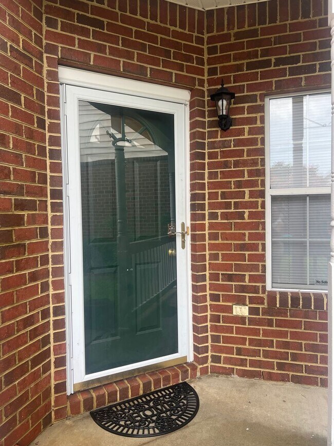 Building Photo - 248 Belmont Cir