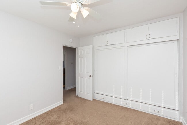 Building Photo - 1 bed, 1 bath - Point Loma