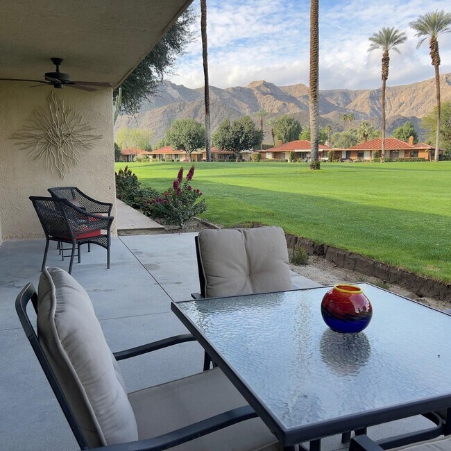 Building Photo - 48 Palma Dr