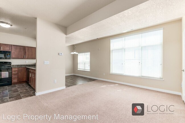 Building Photo - 2 br, 1.5 bath House - 520 S. 500 E.  #107
