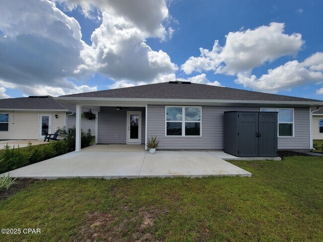 Building Photo - 6585 Slabinski Ln