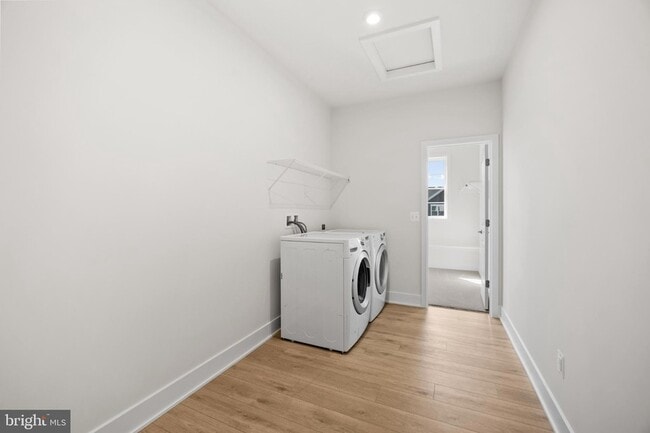 Building Photo - 104 Alabaster Ln