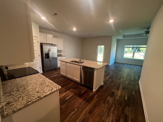 Building Photo - 4BR One-Level Home in Rosser Farms – Open Floor Plan + Prime Location!