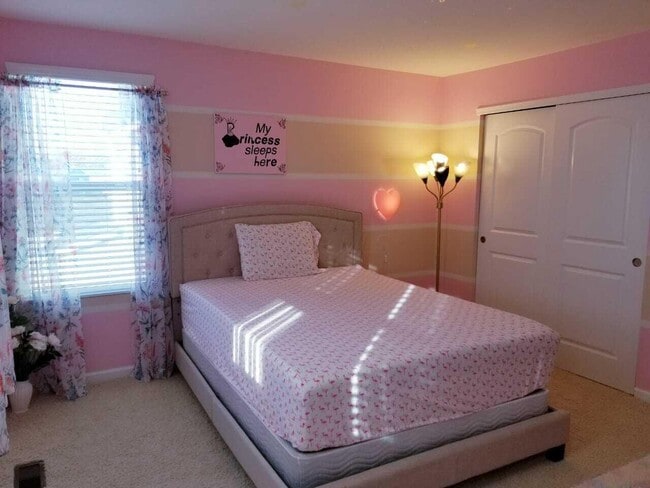 Building Photo - 336 Braxton St