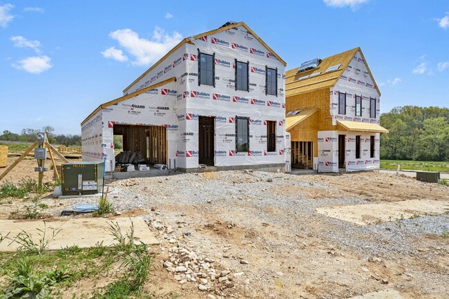 Building Photo - 5766 Trailside Cir