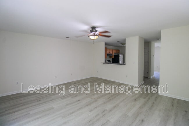 Building Photo - 1247 Island Club Dr