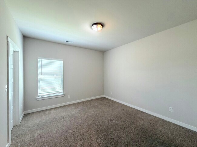 Building Photo - 219 Cotton Bayou Dr