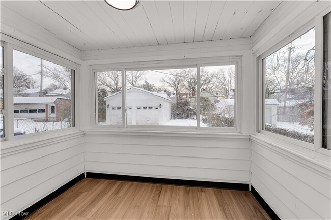 Building Photo - 17416 Throckley Ave