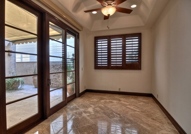 Building Photo - 222 Iris Ave