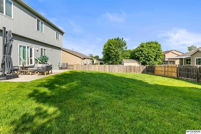 Building Photo - 1104 Valleyview Dr