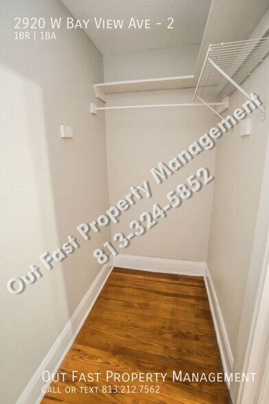 Building Photo - 2920 W Bay View Ave