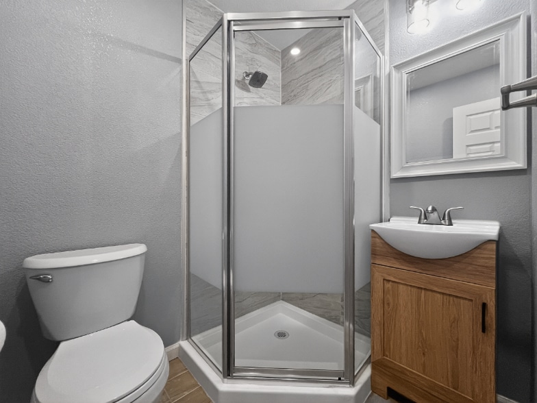 Building Photo - 408 W 19th St