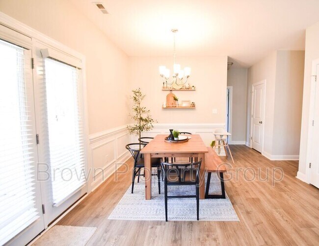 Building Photo - 517 Rempstone Ln