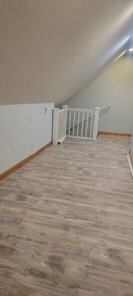 Building Photo - 282 Allen St