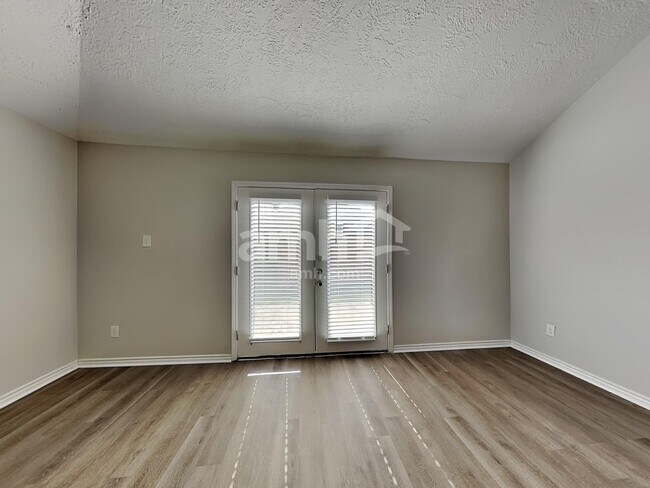 Building Photo - 5026 Chase Stone Dr